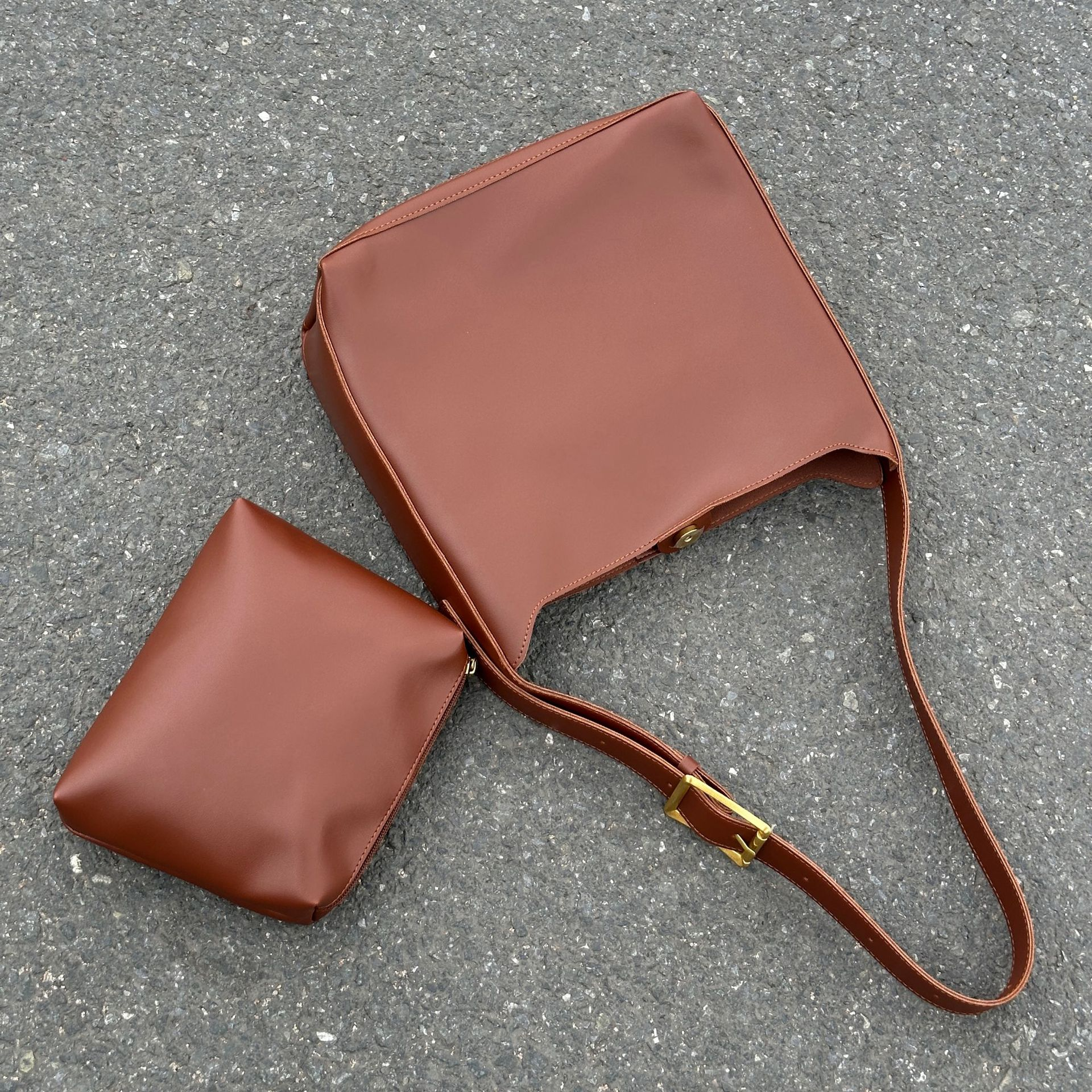 Rosea Leather Shoulder Bag