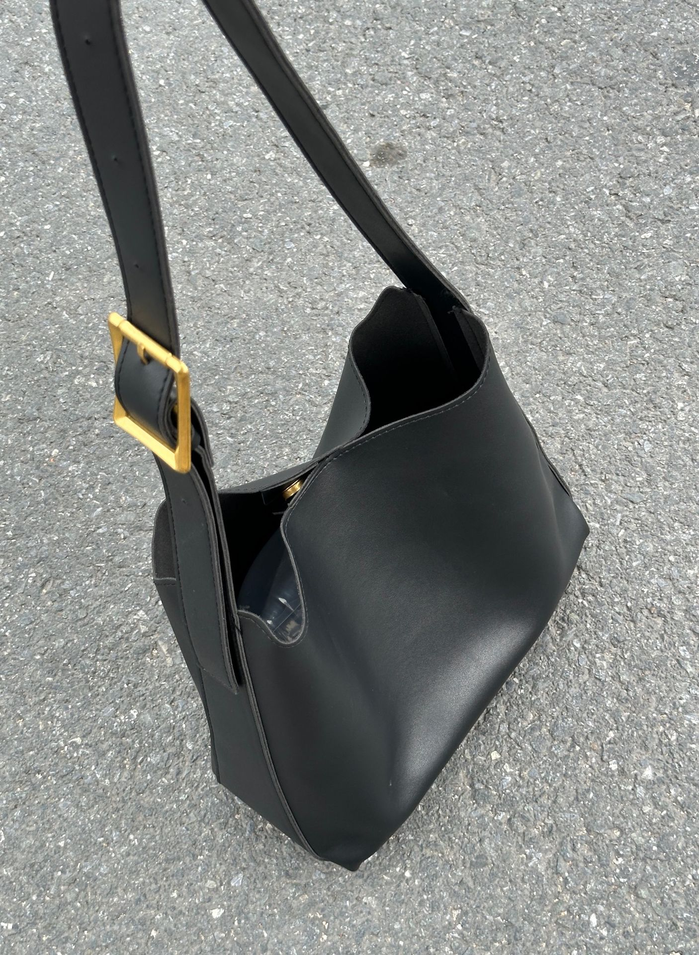 Rosea Leather Shoulder Bag