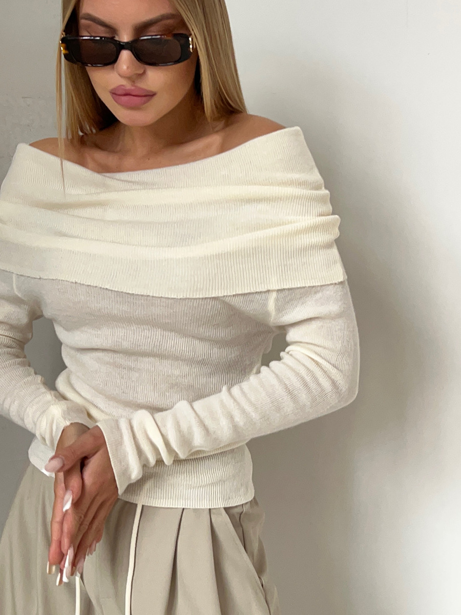 Rosea Knitted Off-Shoulder Longsleeve Top