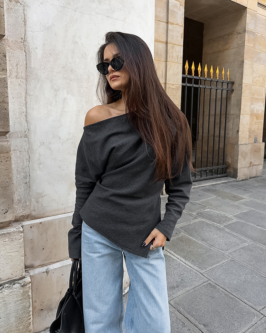 Rosea Off Shoulder Longsleeve Top