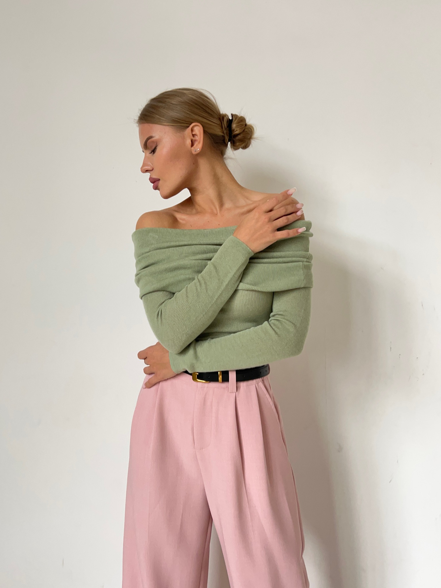 Rosea Knitted Off-Shoulder Longsleeve Top